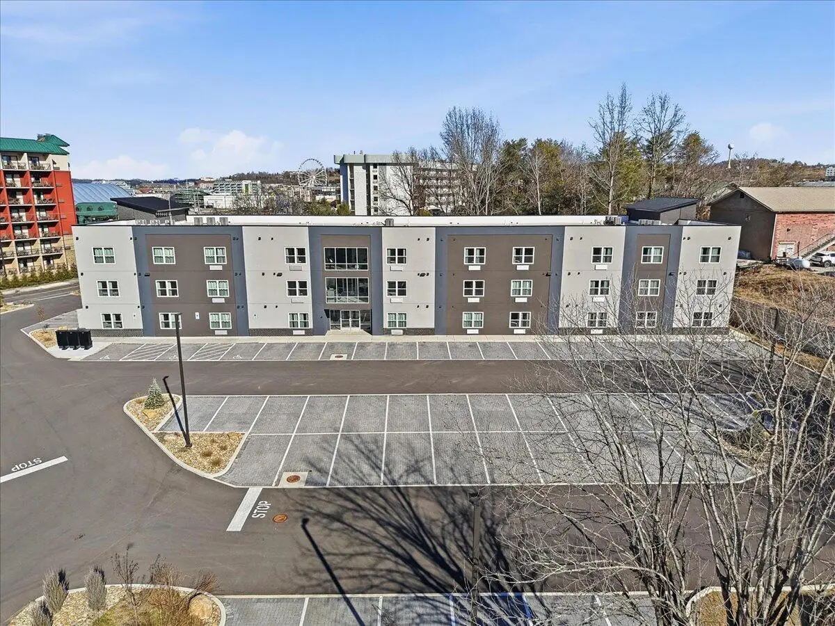 227 Sharon Drive #214, Pigeon Forge, TN 37863 - Image #1