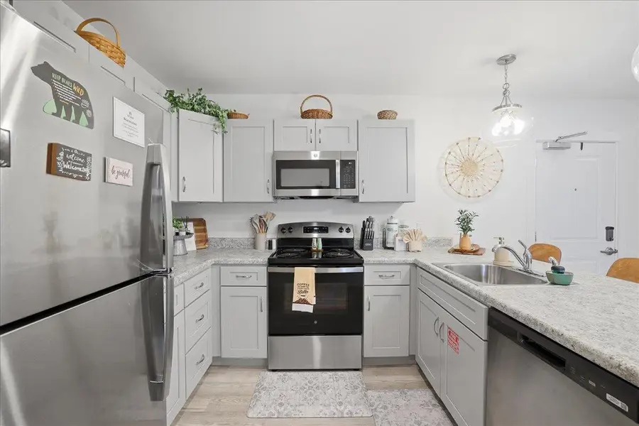 227 Sharon Drive #214, Pigeon Forge, TN 37863 - Image #2