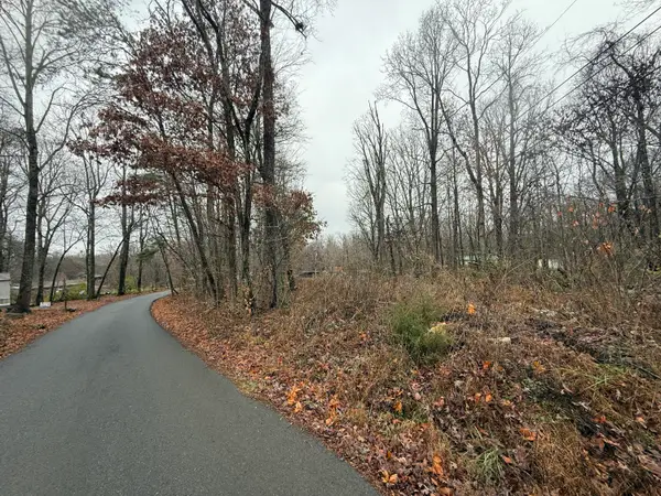 3680 Collier Loop, Dandridge, TN 37725