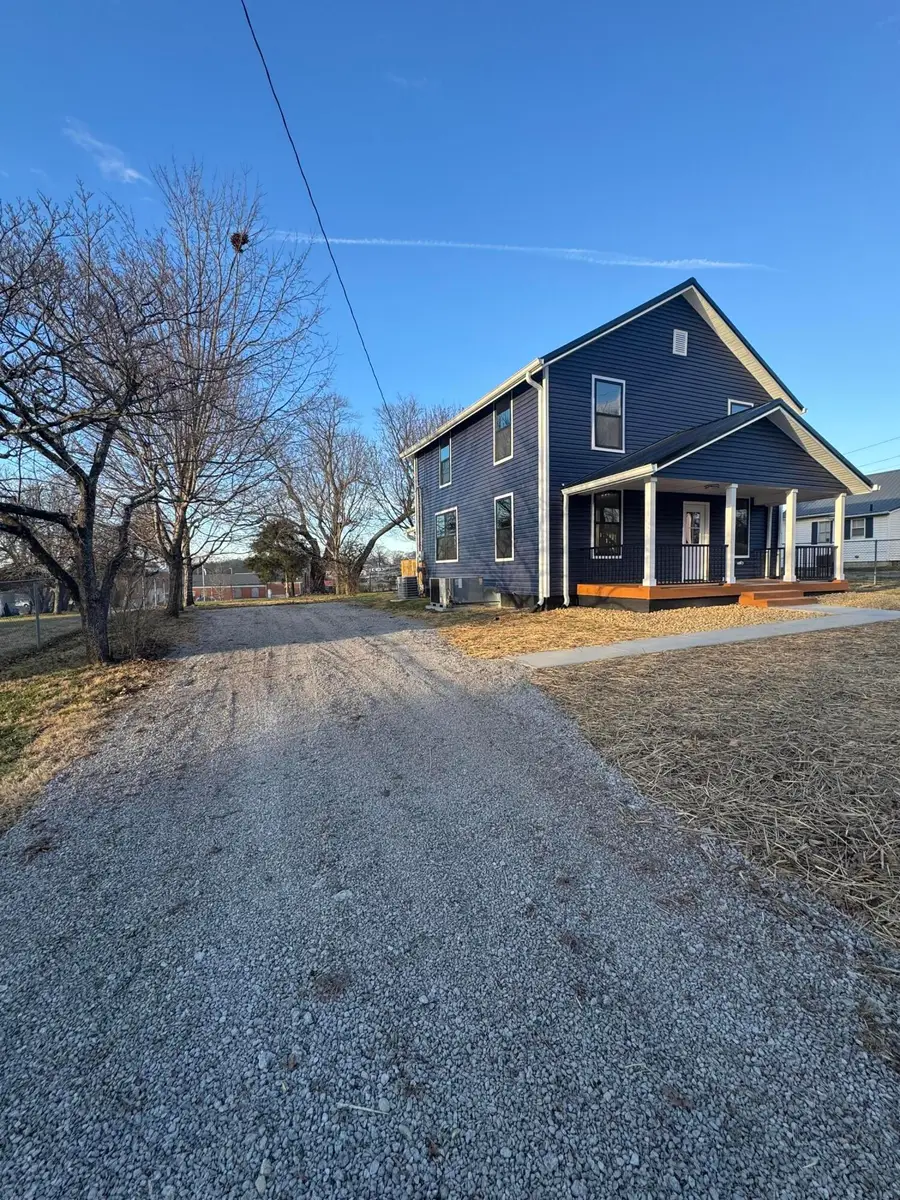 2225 Magnolia Avenue, Morristown, TN 37814 - Image #2