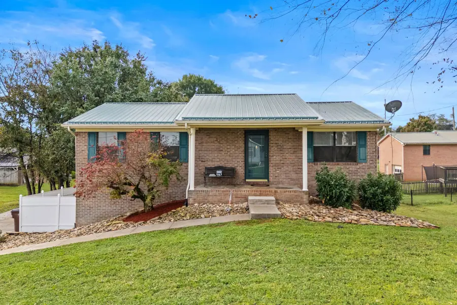 409 Clearbrook Drive, Jefferson City, TN 37760 - #2