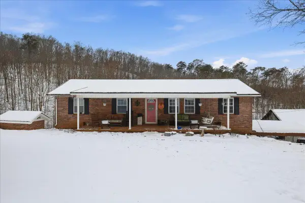 180 Farrow Road, Rutledge, TN 37861