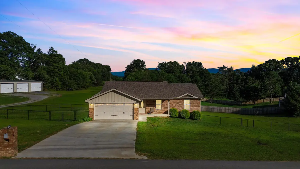 411 Mckinney Drive, Sevierville, TN 37876 - Image #1