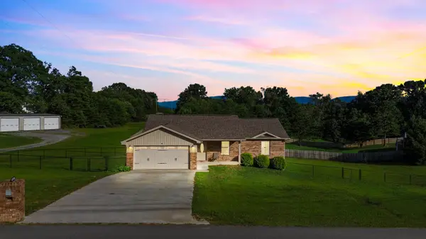 411 Mckinney Drive, Sevierville, TN 37876