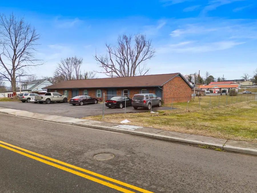 1320/103 N Henry Street, Morristown, TN 37814 - #3