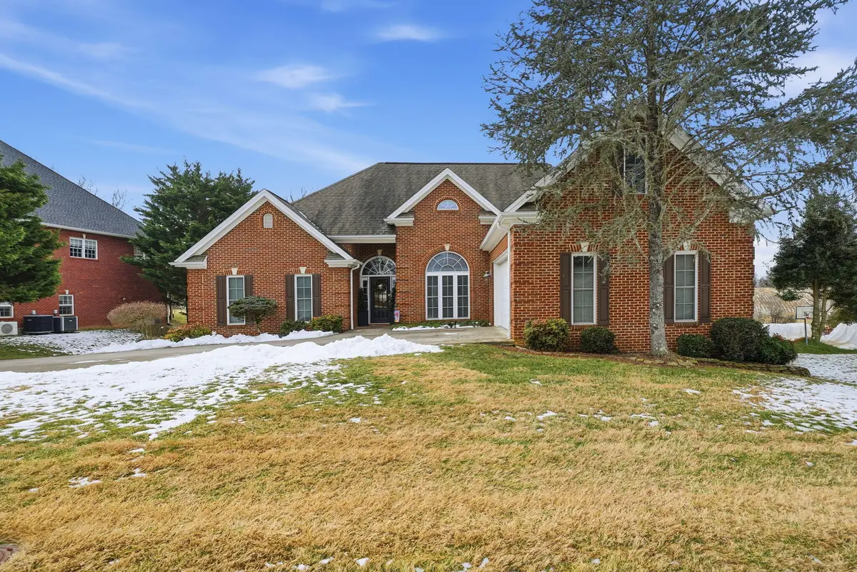 524 Ashland Oaks Drive, Morristown, TN 37813 - #1