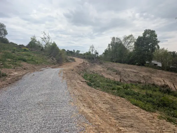 000 Devault Street, Morristown, TN 37814