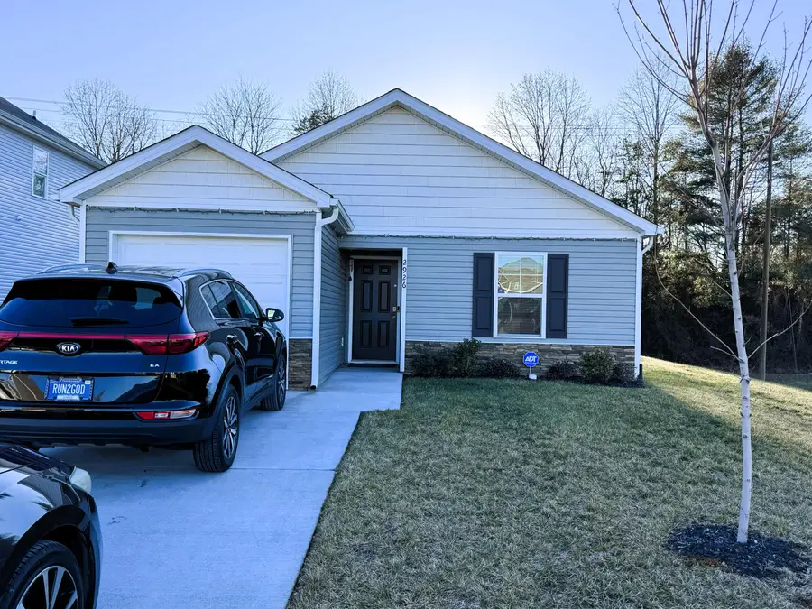 2926 Nicole Circle, Morristown, TN 37814 - #2