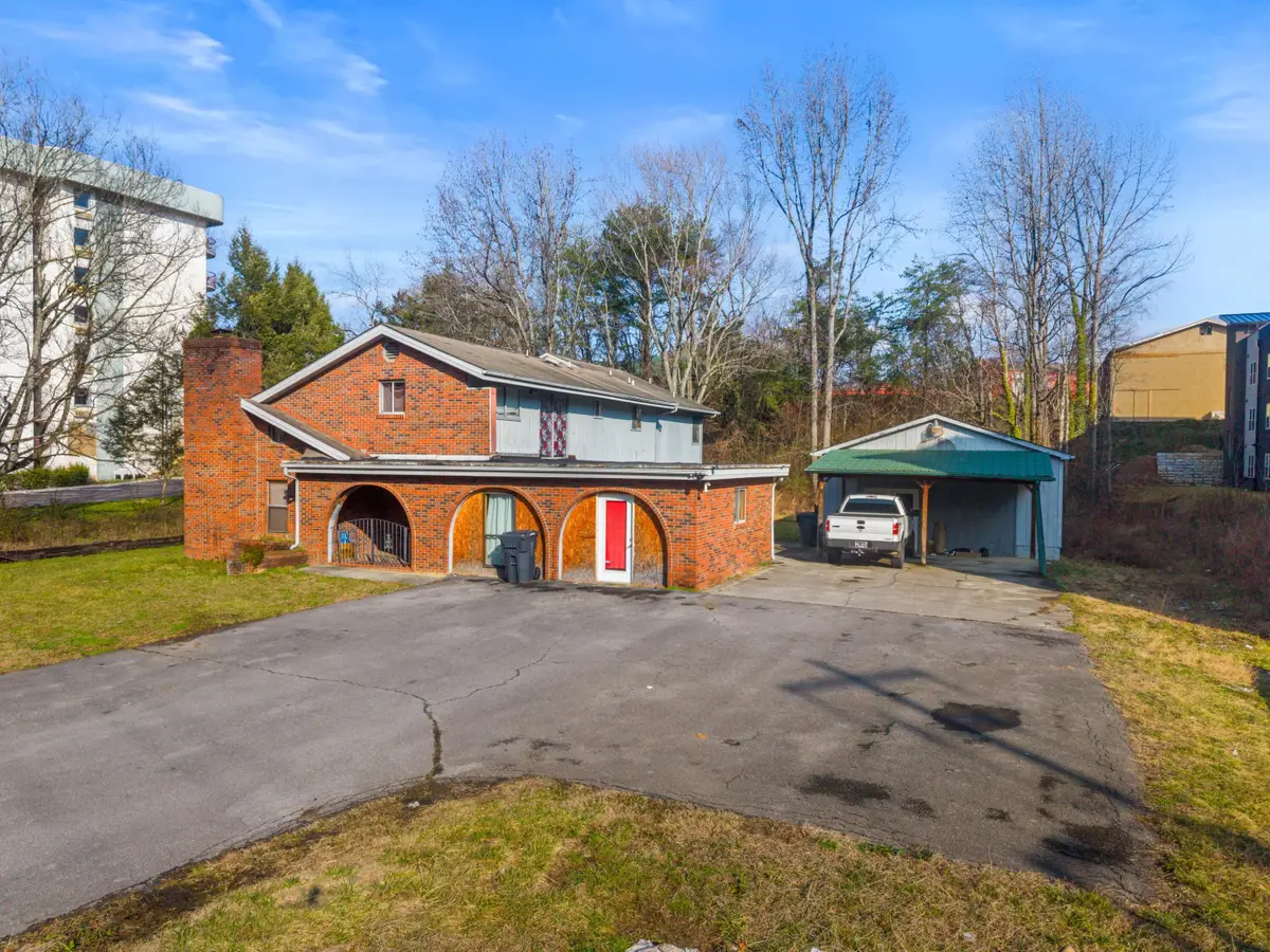 223 Sharon Drive, Pigeon Forge, TN 37863 - #1