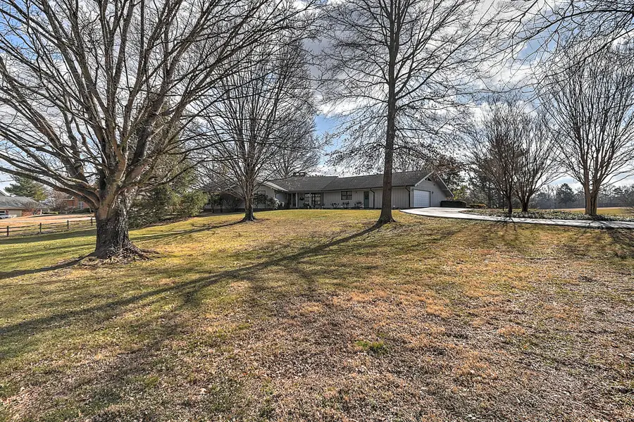 310 Par Lane, Greeneville, TN 37743 - #3