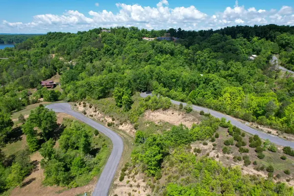 Lot 79 Stone Bridge Drive, Dandridge, TN 37725