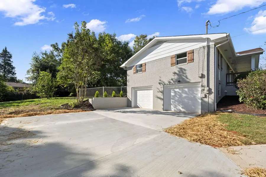 4979 Red Oak Drive, Morristown, TN 37814 - #3