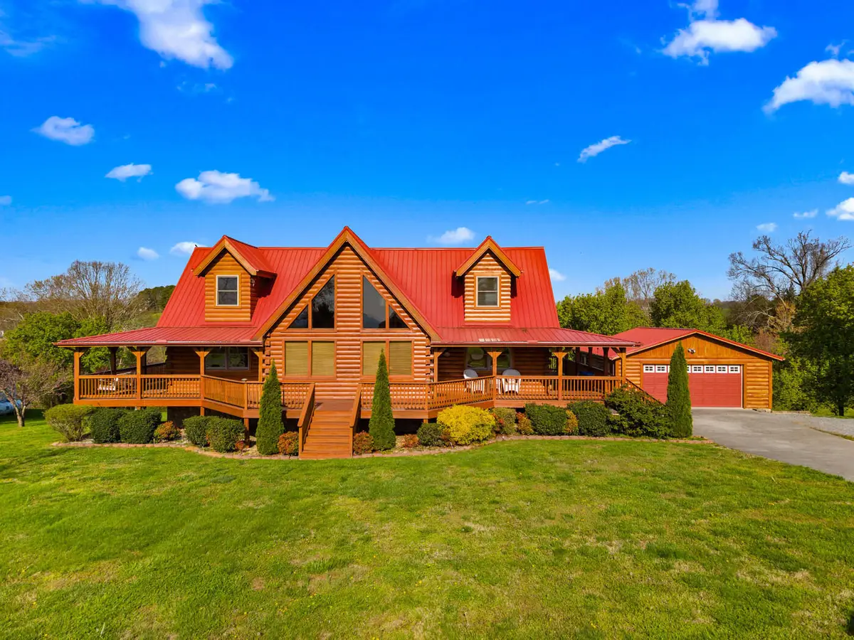 811 Pinnacle Drive, Dandridge, TN 37725 - #1