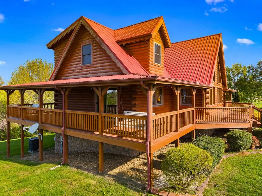 811 Pinnacle Drive, Dandridge, TN 37725 - #3