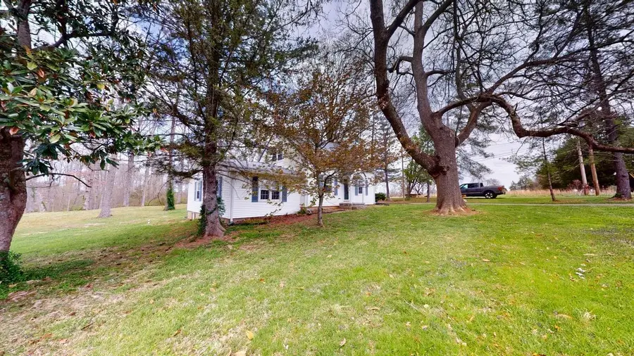 8157 E Andrew Johnson Highway, Whitesburg, TN 37891 - #3