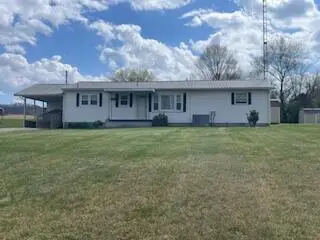 831 Old Highway 11, Mooresburg, TN 37811