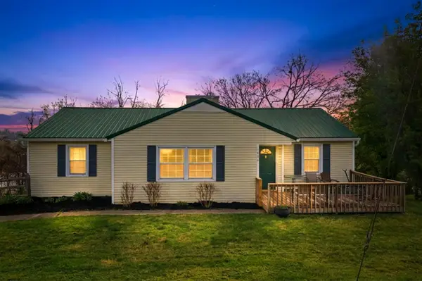 1036 N Henry Street, Morristown, TN 37814