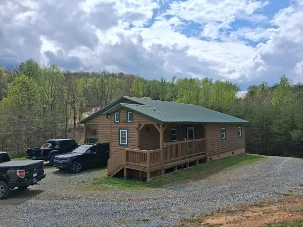 3724 Critter Way, Parrottsville, TN 37843