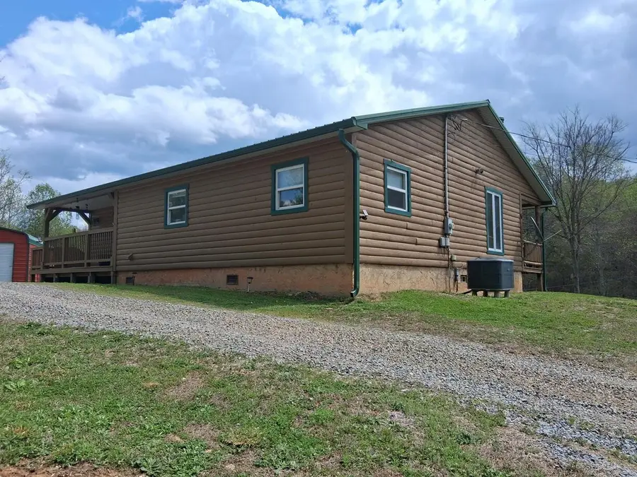 3724 Critter Way, Parrottsville, TN 37843 - #3