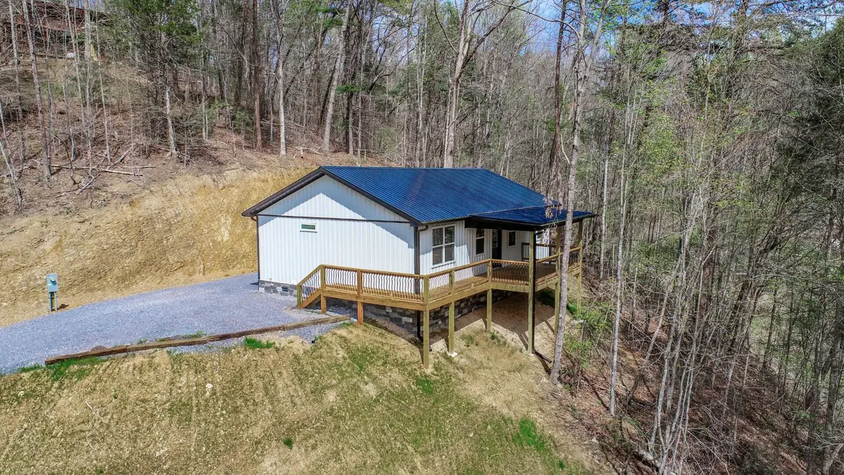 3034 Winding Way, Cosby, TN 37722 - #1