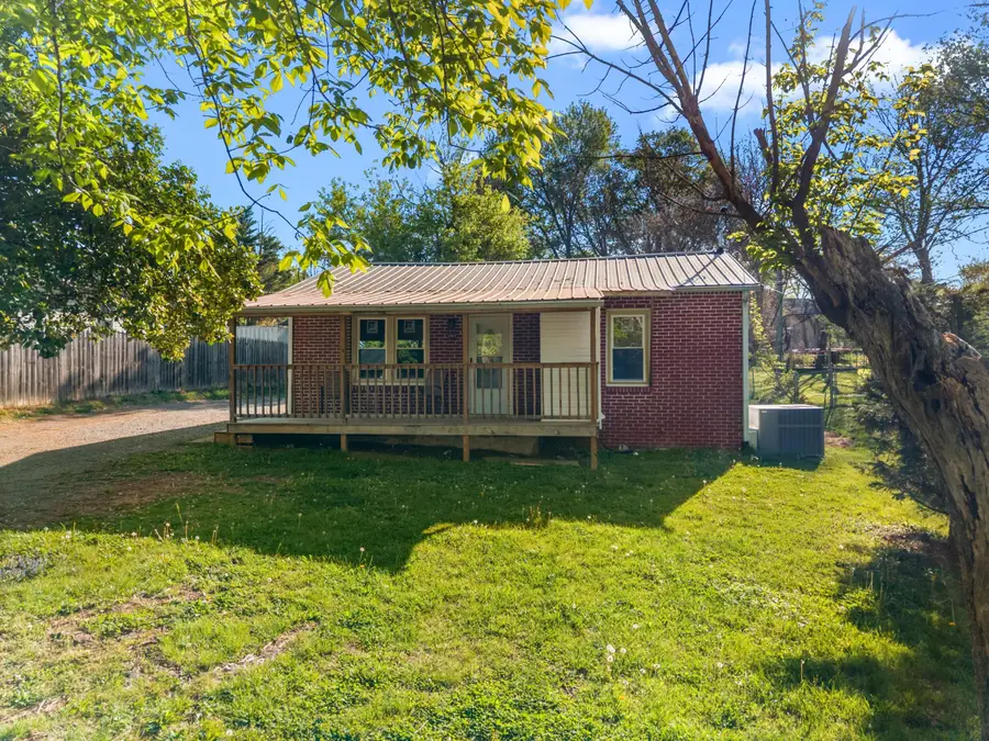 707 Baker Street, Morristown, TN 37813 - #3