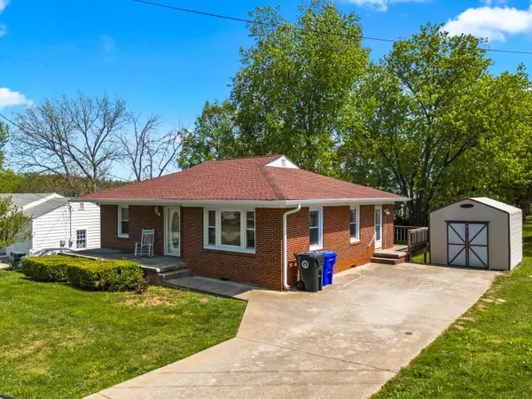 335 E Hillcrest Drive, Morristown, TN 37813