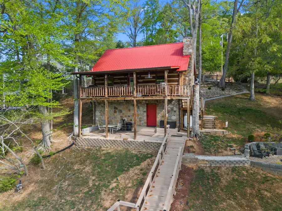 1055 Dean Circle, Dandridge, TN 37725 - #3