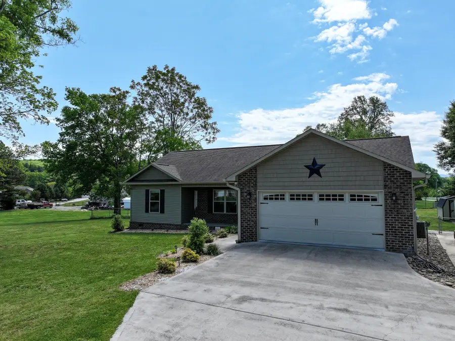 3124 Lazy River Lane, Sevierville, TN 37876 - #3