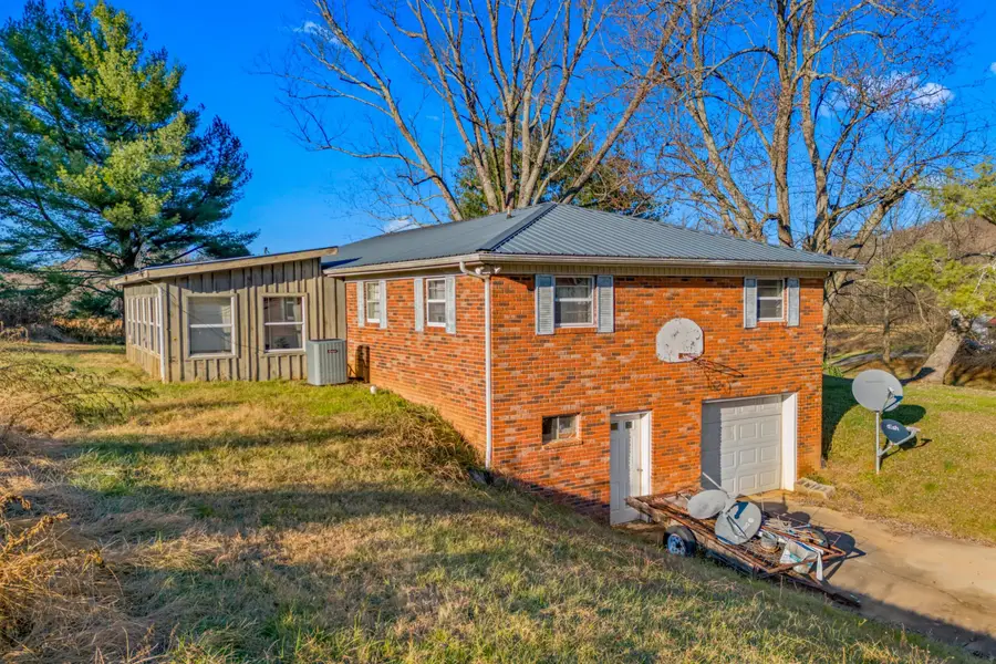 1807 Needmore Road, Whitesburg, TN 37891 - #3