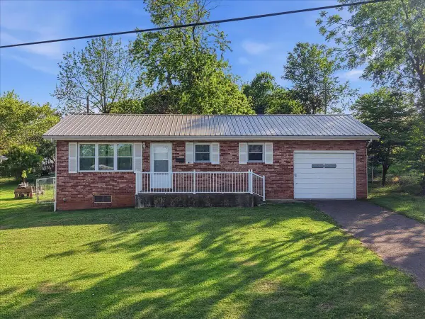 539 4th Street, Newport, TN 37821