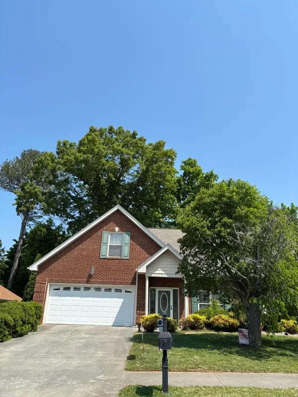 425 Lochmere Drive, Morristown, TN 37814