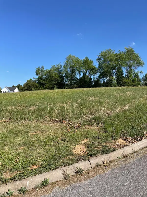 1180 George Byrd, Morristown, TN 37813