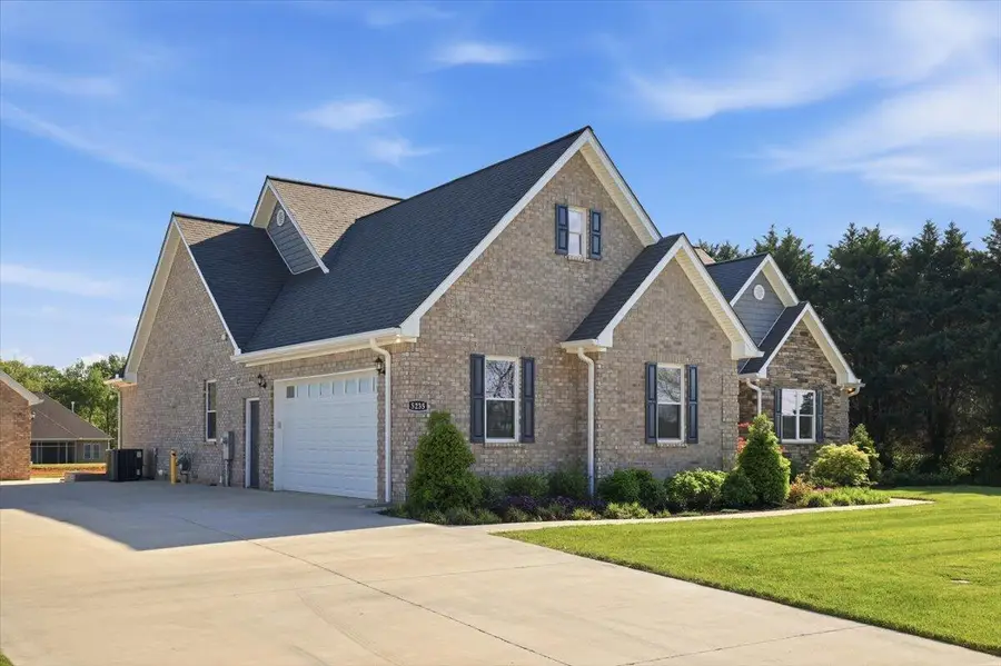 5235 Aspen Avenue, Morristown, TN 37813 - #2