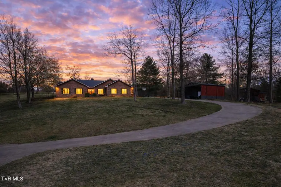 165 Fairway Drive, Greeneville, TN 37743 - #2