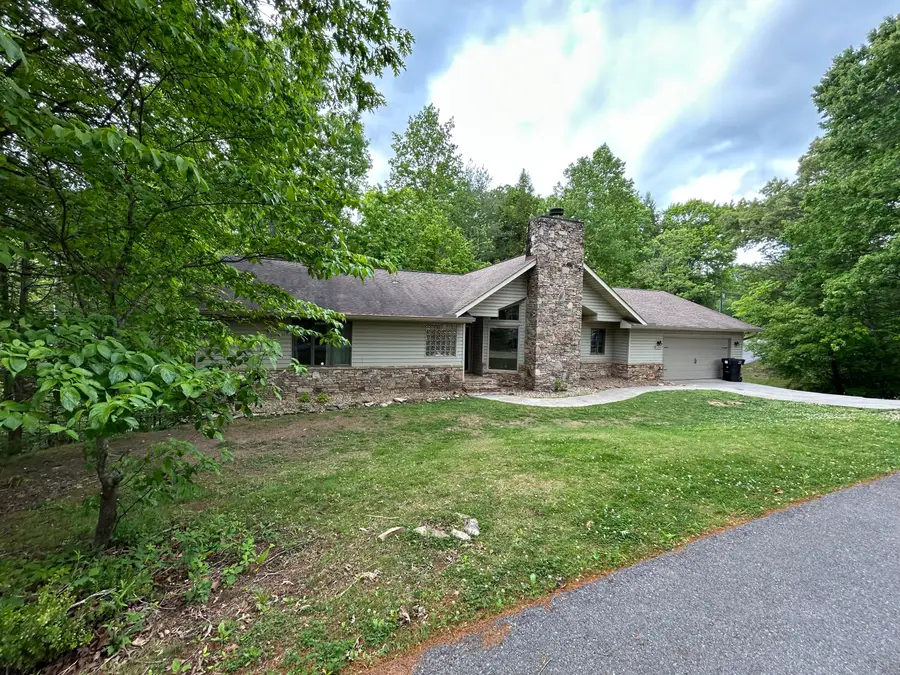 2402 Joshua Lane, Pigeon Forge, TN 37863 - #2