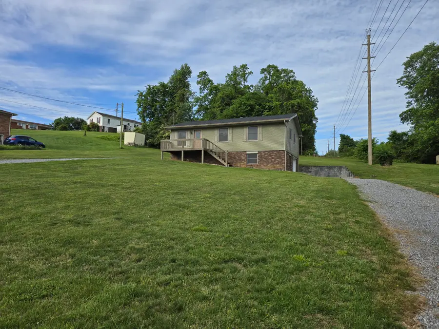 355 Fox Drive, Morristown, TN 37814 - #2