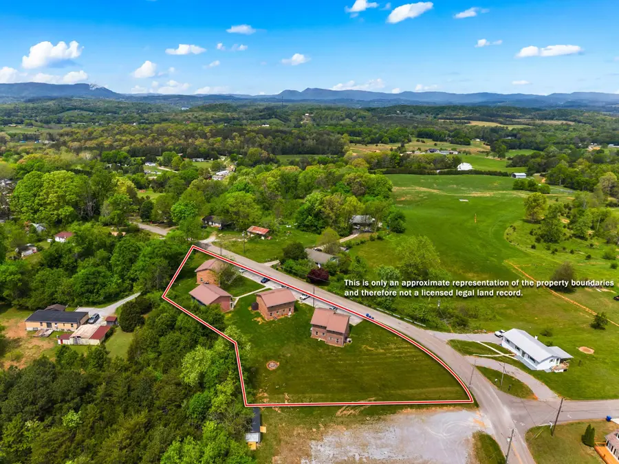 3229 Blue Springs Road, Strawberry Plains, TN 37871 - #2