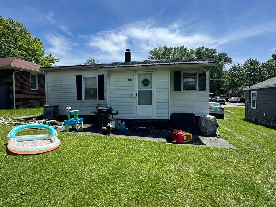 413 Brown Avenue, Morristown, TN 37813 - #2