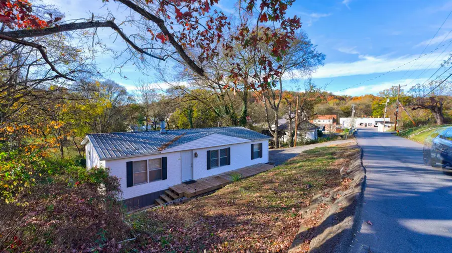 135 Blazer Street, Newport, TN 37821 - #2