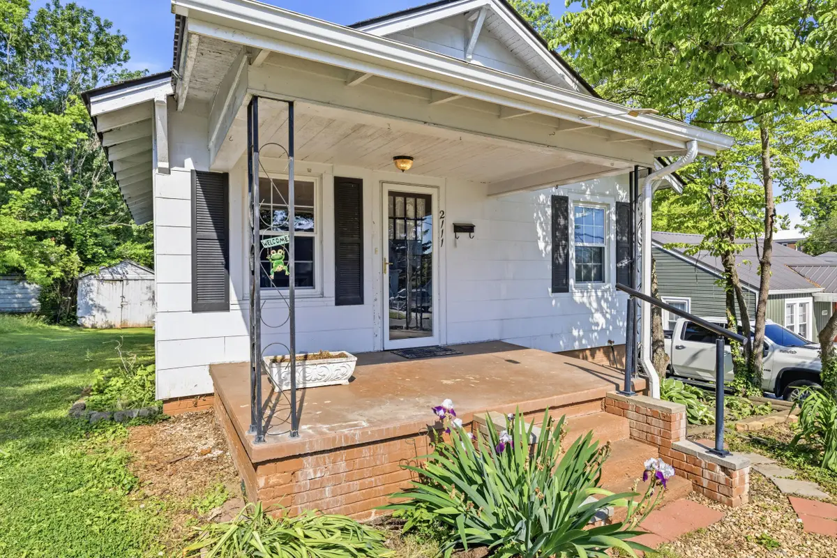 2111 Eastview Avenue, Jefferson City, TN 37760 - #1