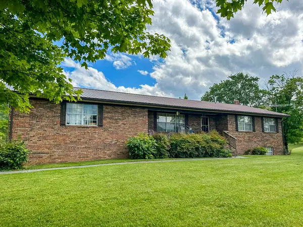 6259 Highway 131, Washburn, TN 37888