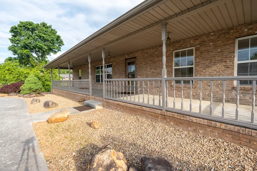 2608 Lakemoore Drive, Morristown, TN 37814 - #2