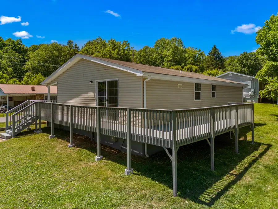 360 Grandview Drive, Sneedville, TN 37869 - #3