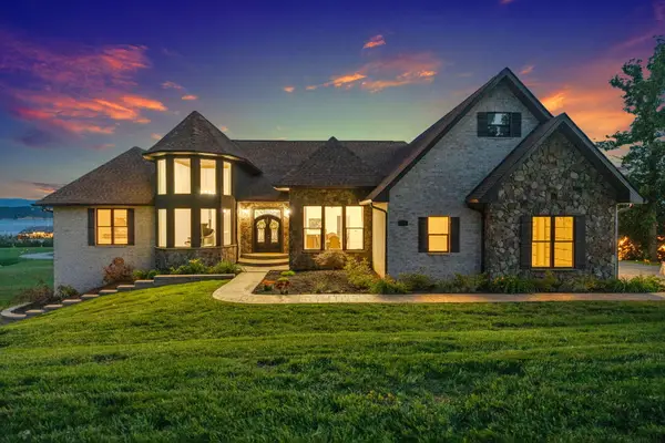 1005 Enchanted Drive, Dandridge, TN 37725