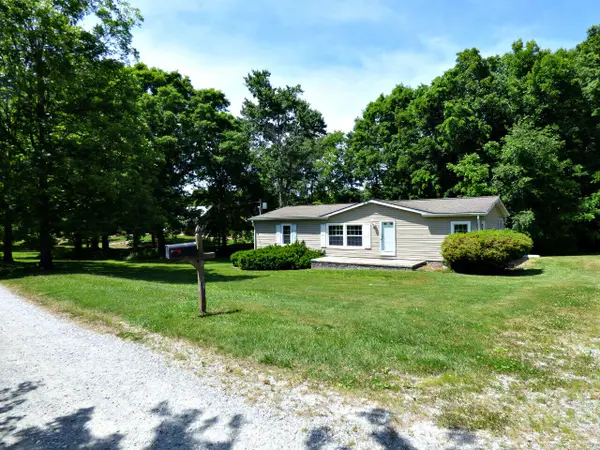 1013 Tara View Way, White Pine, TN 37890