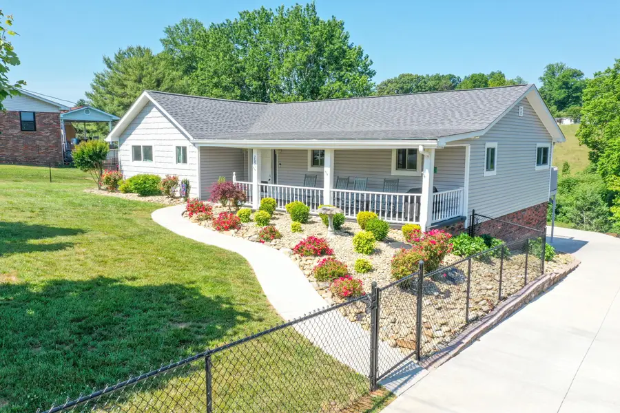 2696 Lakemont Circle, Morristown, TN 37814 - #2