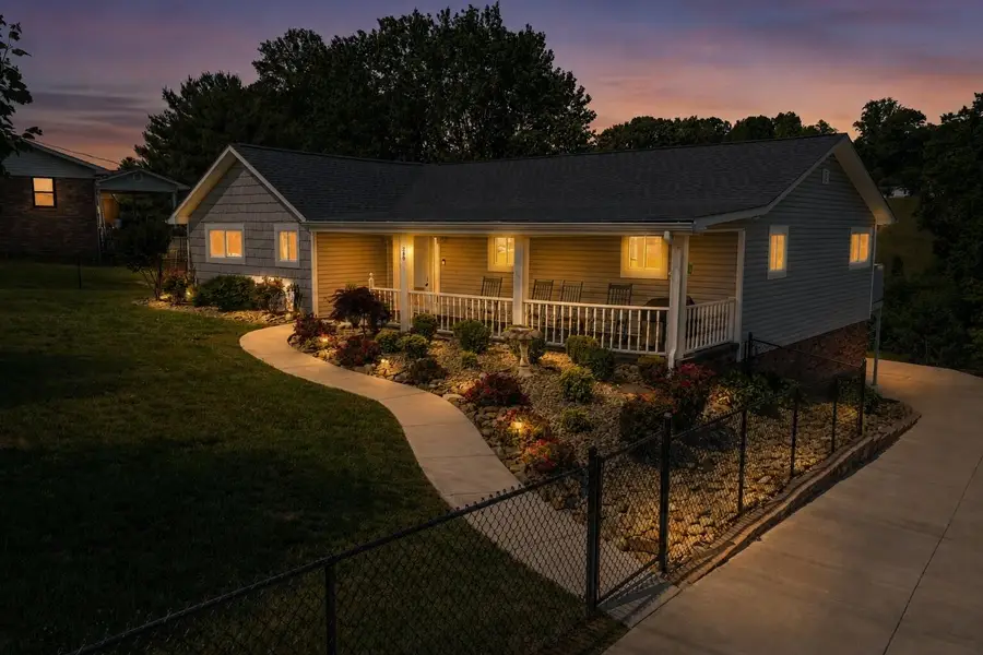 2696 Lakemont Circle, Morristown, TN 37814 - #3