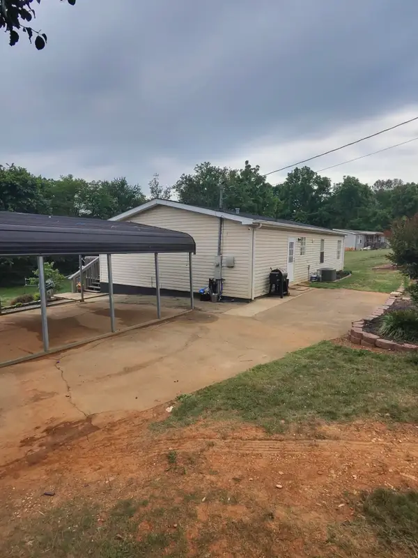 2200 Spout Springs Road, Morristown, TN 37814