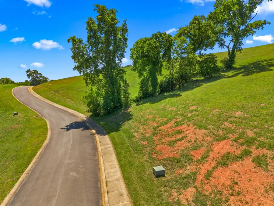2441 Starboard Crest Road, Morristown, TN 37814 - #2