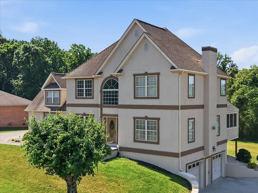 1035 E Brentwood Drive, Morristown, TN 37814 - #3